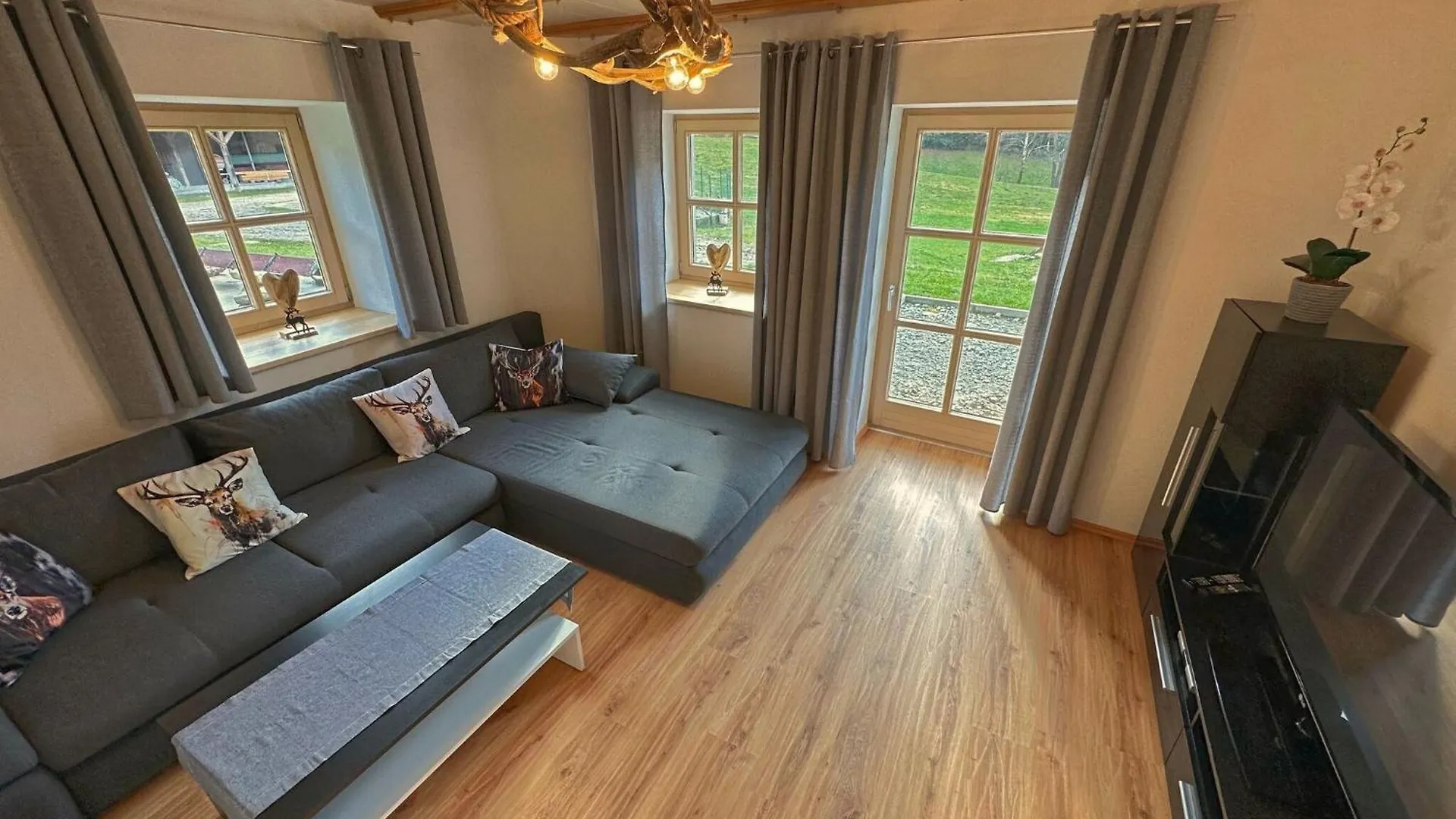 Ferienwohnung Im Bayerischen Wald Mit Terrasse Viechtach