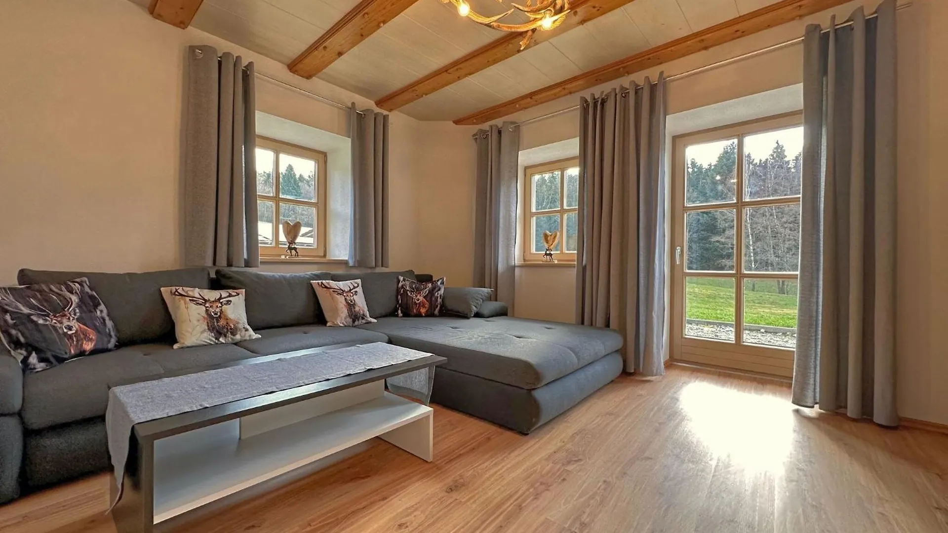 Apartment Ferienwohnung Im Bayerischen Wald Mit Terrasse Viechtach