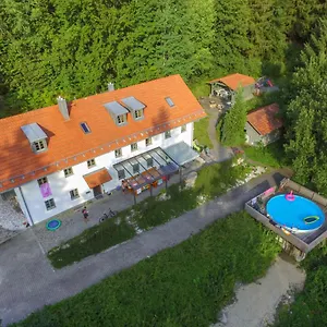  Ferienhaus Kreuzbuche - Vie105